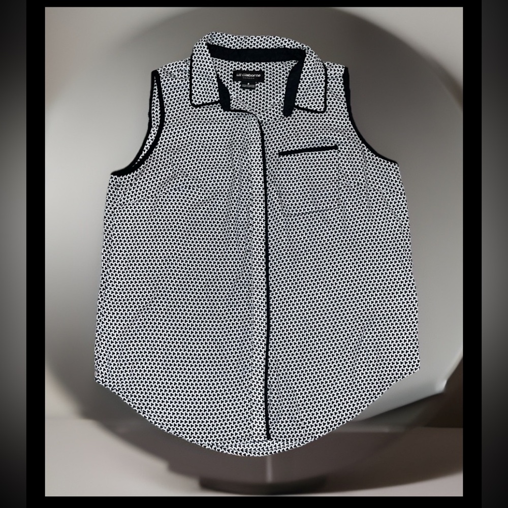 Liz Claiborne Sleeveless Sophisticated Black & White Geometric Pattern Blouse